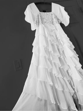 ASHRO White Tiered Ruffle Maxi Dress Size 14 Sunday Church Easter Sequin Formal